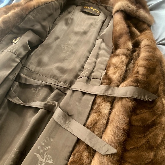 Selling as I already have two fur jackets and really…how many does one gal need? - Picture 8 of 14